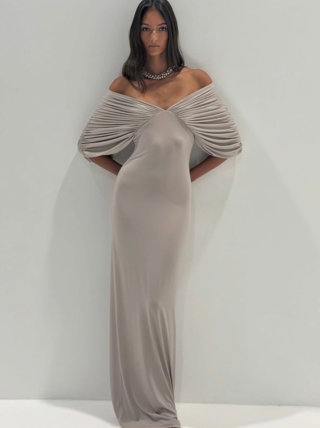 neve gown